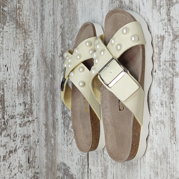 🟧NWOT Ethem Genuins Cream Pearl Slide Sandal - Picture 9 of 16